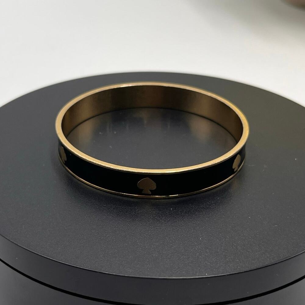 Kate Spade New York Black Enamel Gold Plated Ace Of Spade Bangle Bracelet‎